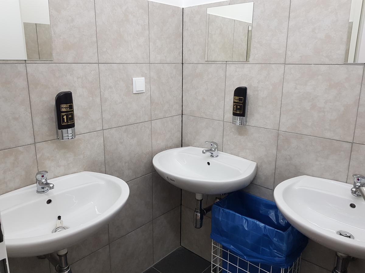 Easyroom Vienna - Low Budget Hostel المظهر الخارجي الصورة